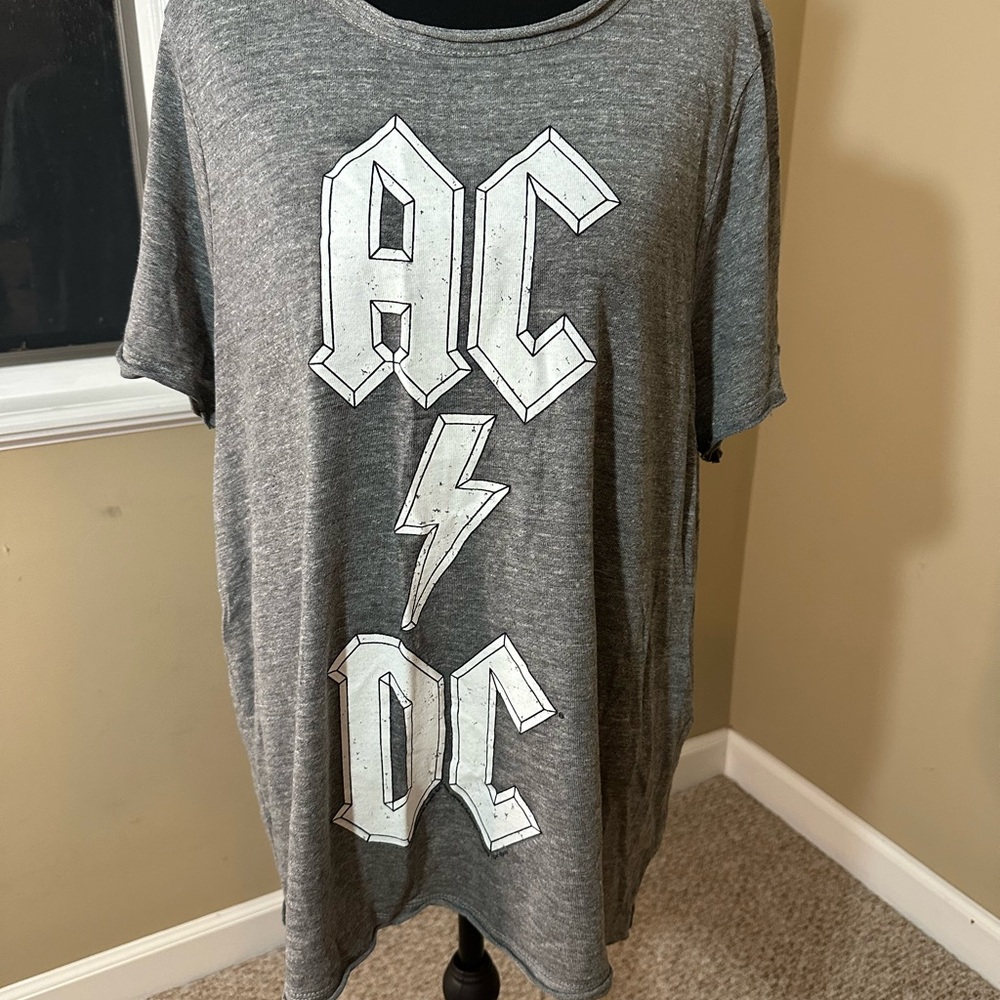 Chaser AC/DC Graphic T-Shirt Womens 2XL Heather Grey Rock Band Tee Short Sleeve